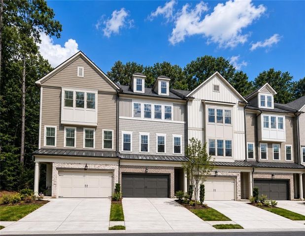 1981 American Way 28, Kennesaw, GA 30144