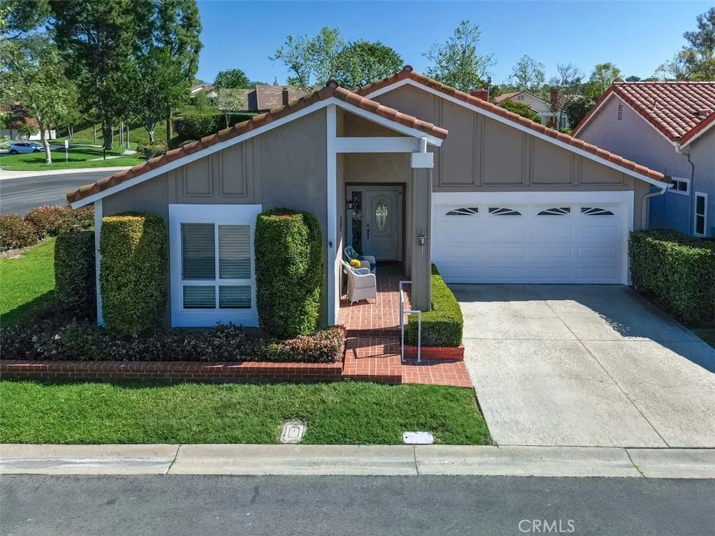 27671 Via Granados, Mission Viejo, CA 92692