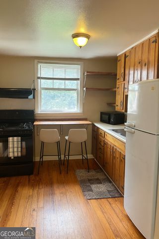 1872 Dunlap Avenue UPSTAIRS, East Point, GA 30344