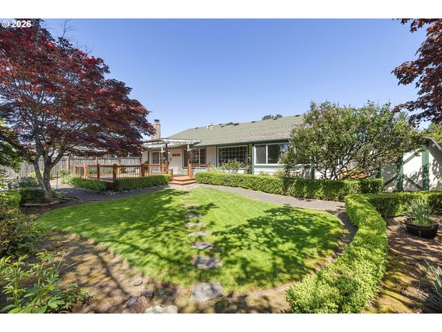 1950 Sw Leewood Dr, Beaverton, OR 97003