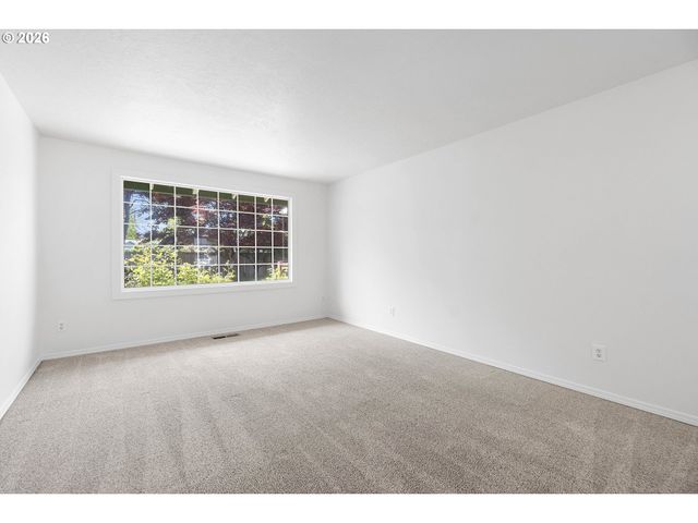 1950 Sw Leewood Dr, Beaverton, OR 97003
