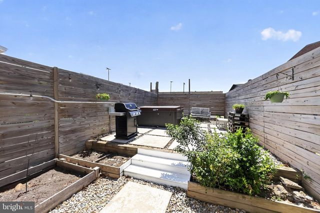 2655 MARTHA ST, Philadelphia, PA 19125