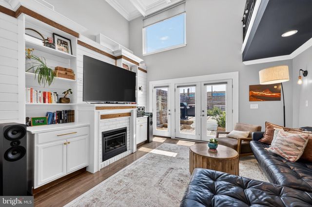 2655 MARTHA ST, Philadelphia, PA 19125