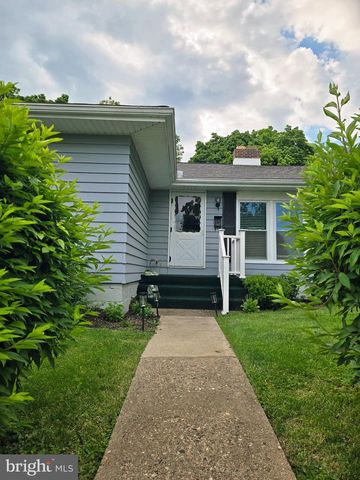 1085 CHAMBERS ST, Harrisburg, PA 17113