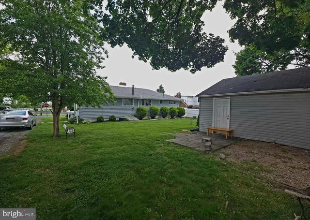 1085 CHAMBERS ST, Harrisburg, PA 17113