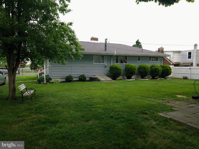 1085 CHAMBERS ST, Harrisburg, PA 17113
