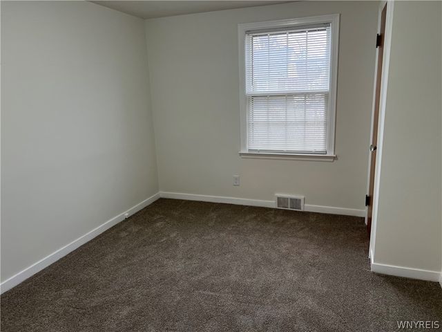 695 Mount Vernon Road, Cheektowaga, NY 14215