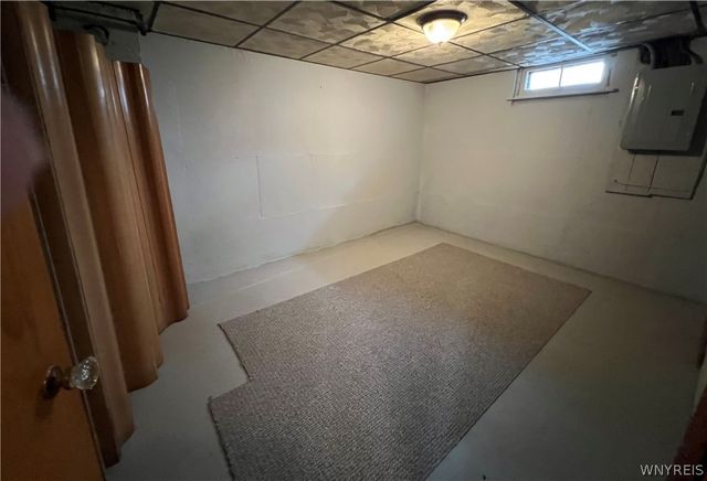 695 Mount Vernon Road, Cheektowaga, NY 14215