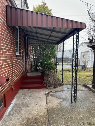 695 Mount Vernon Road, Cheektowaga, NY 14215