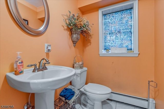 45 Kime Ave, Wayne Twp., NJ 07470