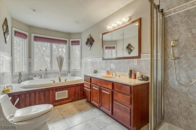 45 Kime Ave, Wayne Twp., NJ 07470