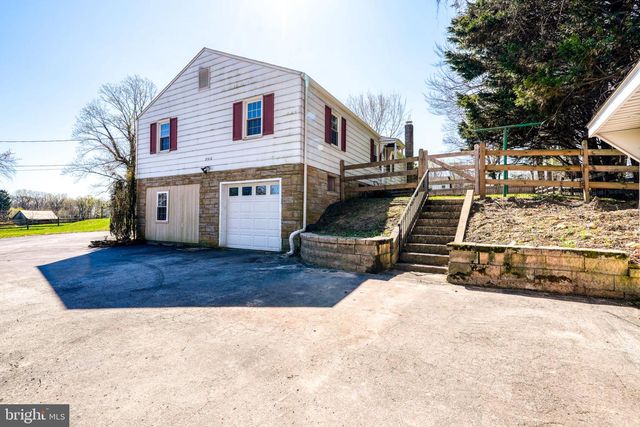 2512 GRANDVIEW RD, Coatesville, PA 19320