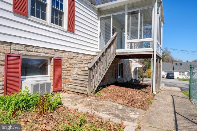 2512 GRANDVIEW RD, Coatesville, PA 19320