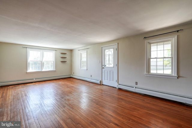 2512 GRANDVIEW RD, Coatesville, PA 19320