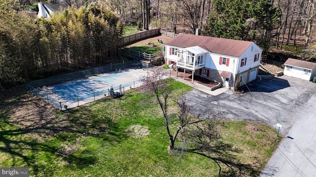 2512 GRANDVIEW RD, Coatesville, PA 19320