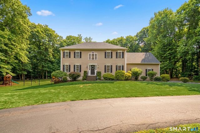 110 Clapboard Hill Road, Guilford, CT 06437