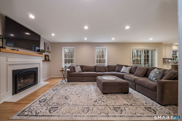 110 Clapboard Hill Road, Guilford, CT 06437