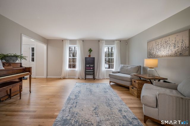 110 Clapboard Hill Road, Guilford, CT 06437