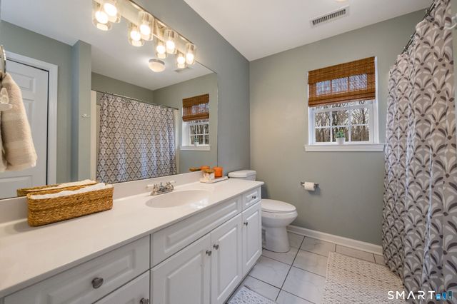 110 Clapboard Hill Road, Guilford, CT 06437