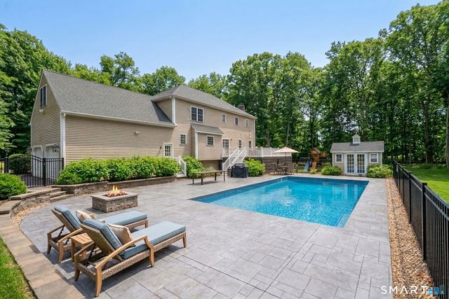 110 Clapboard Hill Road, Guilford, CT 06437