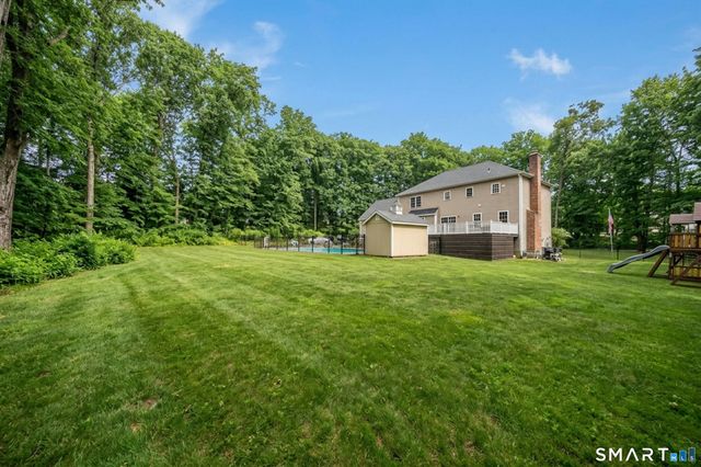 110 Clapboard Hill Road, Guilford, CT 06437