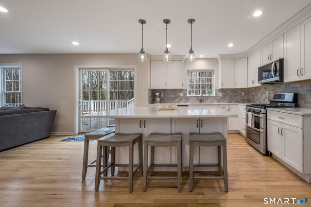 110 Clapboard Hill Road, Guilford, CT 06437