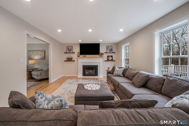 110 Clapboard Hill Road, Guilford, CT 06437