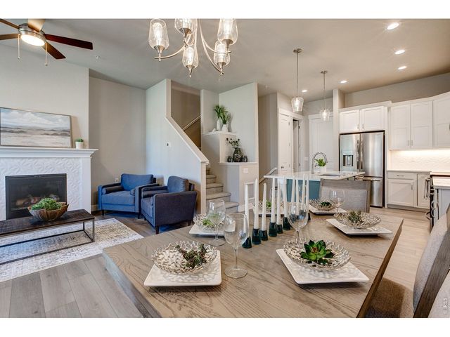158 High Point Dr, Longmont, CO 80504