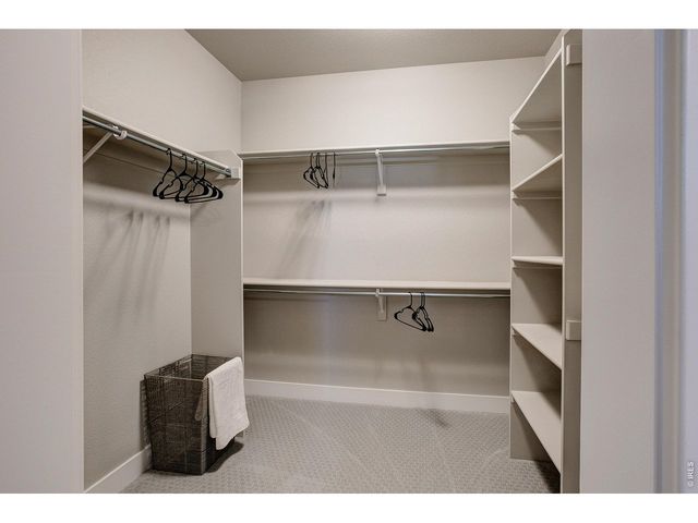 158 High Point Dr, Longmont, CO 80504