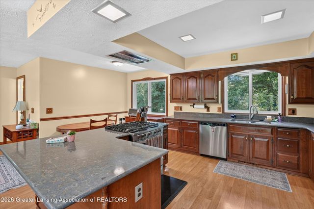 11406 E Wilbur Highway, Eaton Rapids, MI 48827