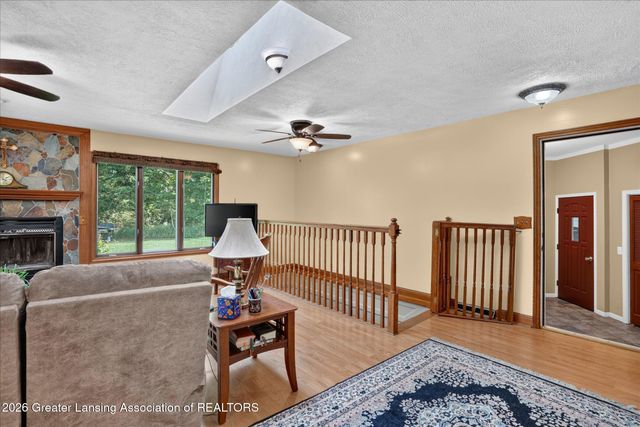 11406 E Wilbur Highway, Eaton Rapids, MI 48827