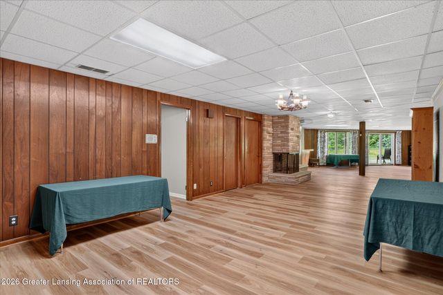 11406 E Wilbur Highway, Eaton Rapids, MI 48827