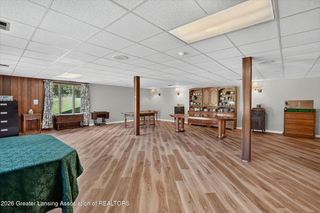 11406 E Wilbur Highway, Eaton Rapids, MI 48827
