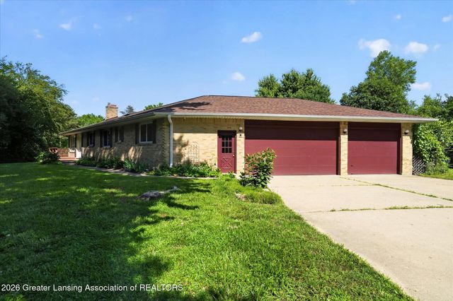 11406 E Wilbur Highway, Eaton Rapids, MI 48827