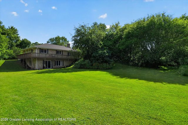 11406 E Wilbur Highway, Eaton Rapids, MI 48827