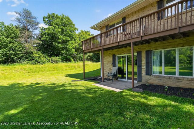 11406 E Wilbur Highway, Eaton Rapids, MI 48827