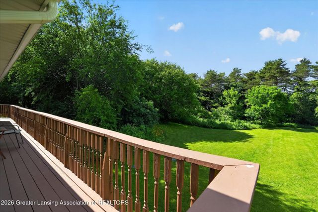 11406 E Wilbur Highway, Eaton Rapids, MI 48827