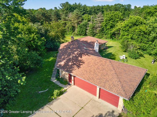 11406 E Wilbur Highway, Eaton Rapids, MI 48827
