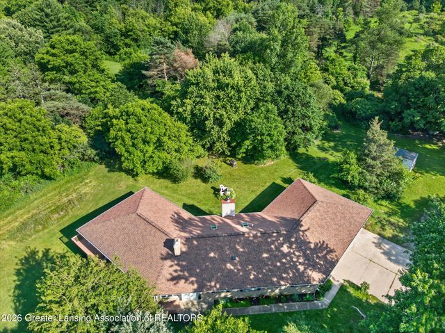 11406 E Wilbur Highway, Eaton Rapids, MI 48827