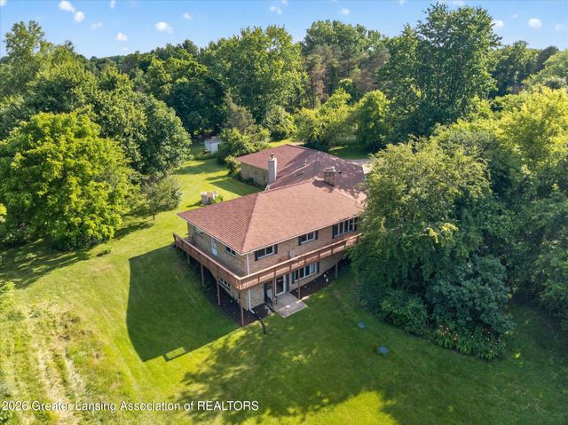 11406 E Wilbur Highway, Eaton Rapids, MI 48827