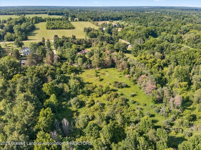 11406 E Wilbur Highway, Eaton Rapids, MI 48827