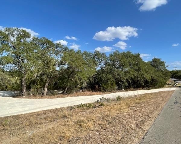 934 Beauchamp RD, Dripping Springs, TX 78620