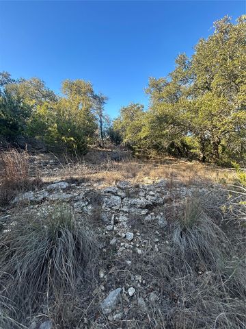 934 Beauchamp RD, Dripping Springs, TX 78620