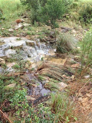 934 Beauchamp RD, Dripping Springs, TX 78620