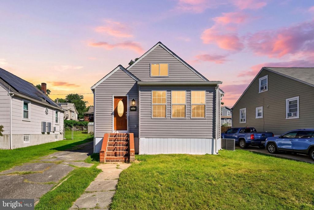 2604 ROSELAWN AVE, Baltimore, MD 21214