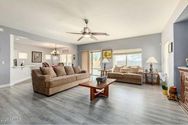 4535 W COTTONTAIL Road, Phoenix, AZ 85086