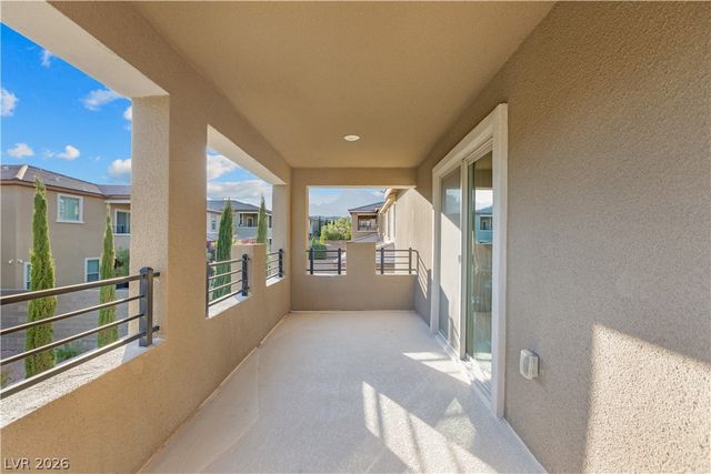 909 Riverlawn Place, Las Vegas, NV 89138