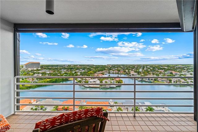 4751 Gulf Shore BLVD N PH-03, Naples, FL 34103