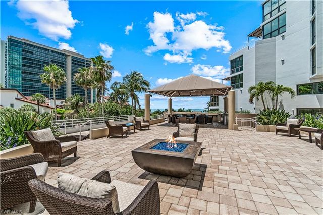 4751 Gulf Shore BLVD N PH-03, Naples, FL 34103