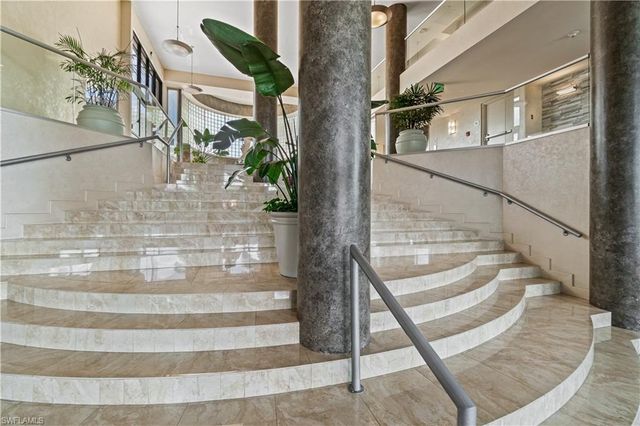4751 Gulf Shore BLVD N PH-03, Naples, FL 34103